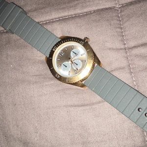 ⏰LAST CHANCE DONATING⏰ Rose Gold and Gray Watch